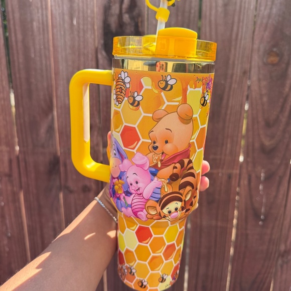 Stanley Yellow honey 40 oz Tumbler - Picture 3 of 6